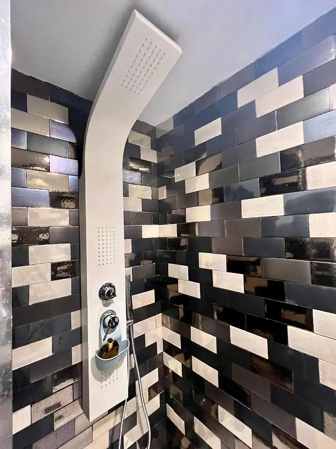 Zentral Suite Naples